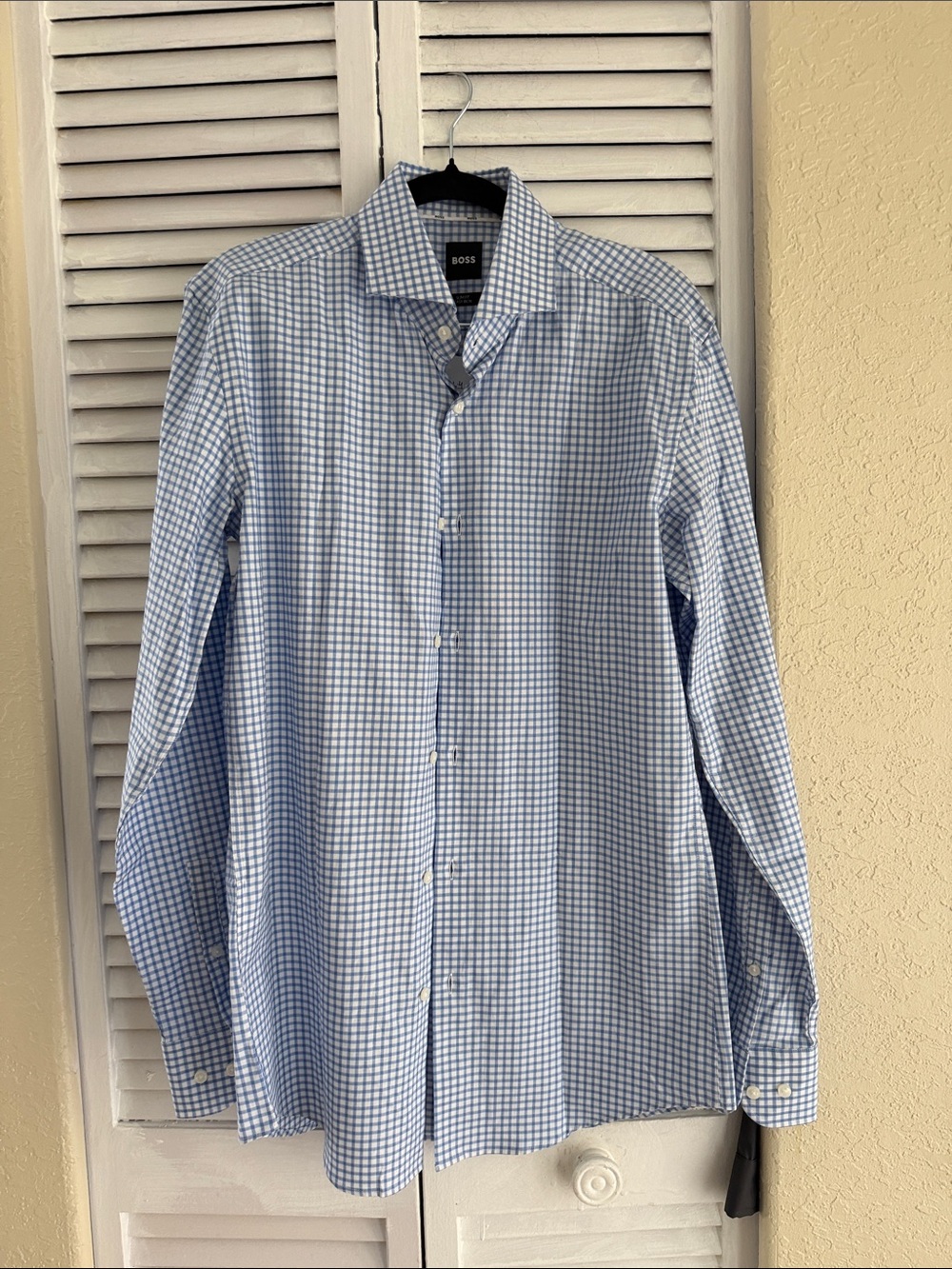 BOSS Men's Light Blue Check Dress Shirt size 38/15 NWT